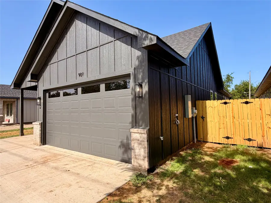 901 S Ayers Avenue, Fort Worth, TX 76103 - #3