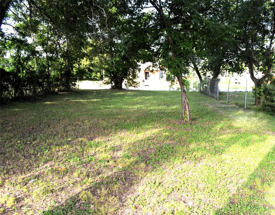 4904 Colonial Avenue, Dallas, TX 75215 - #2