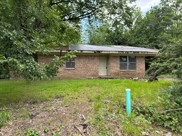 321 Beckham Street W, Sulphur Springs, TX 75482