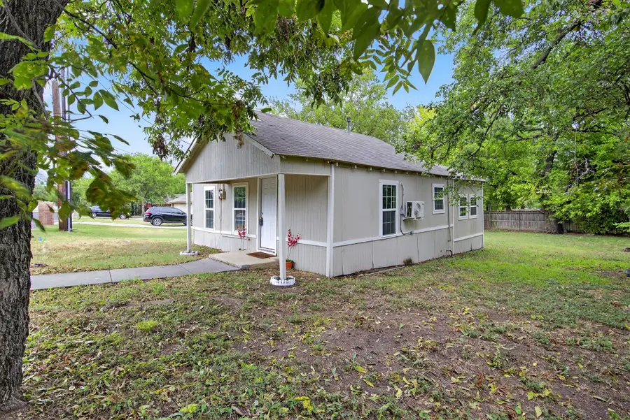 1008 Van Winkle Street, Weatherford, TX 76086 - #2