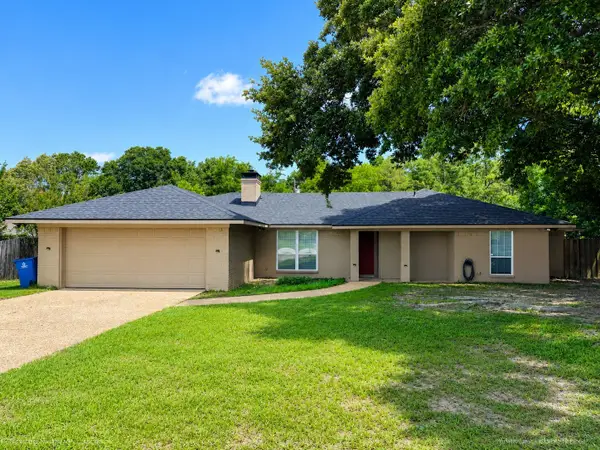 3307 Bogota Street, Athens, TX 75752