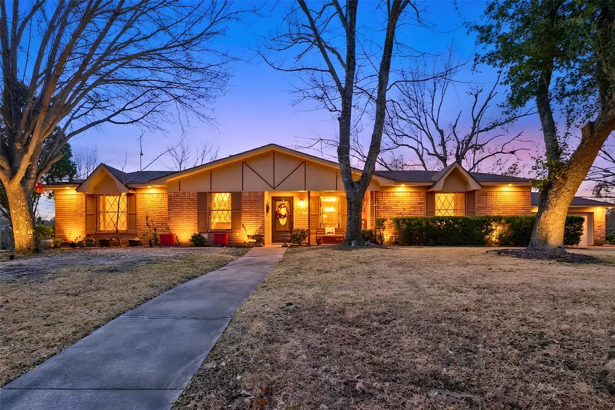 703 Amy Street, Canton, TX 75103 - #1