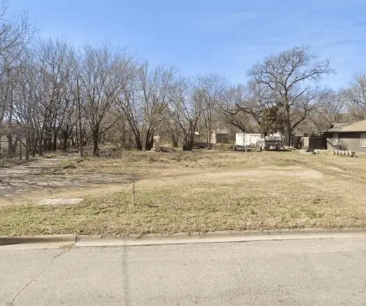 506 N East, Sherman, TX 75090