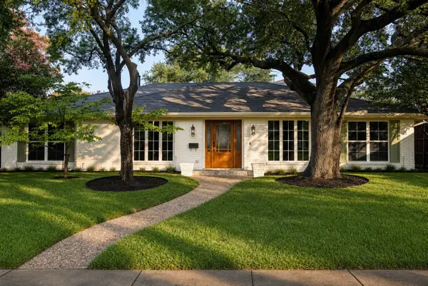 6214 Glennox Lane, Dallas, TX 75214