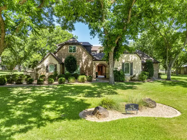 7402 Hanover Court, Granbury, TX 76049