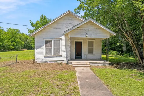2432 S 9th Street, Waco, TX 76706