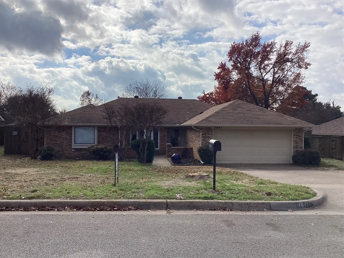 2841 Southridge Drive, Grapevine, TX 76051 - #1
