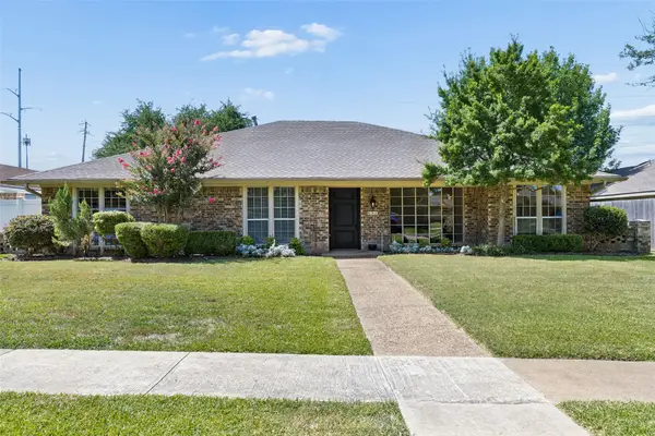 602 Wentworth Drive, Richardson, TX 75081