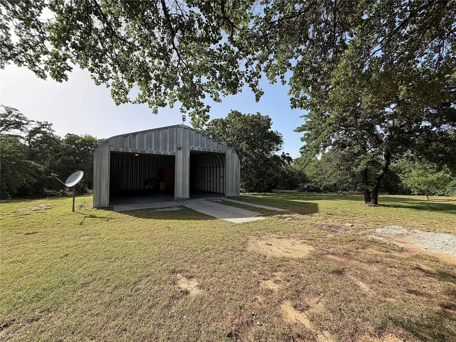 237 County Road 1643, Chico, TX 76431 - #2