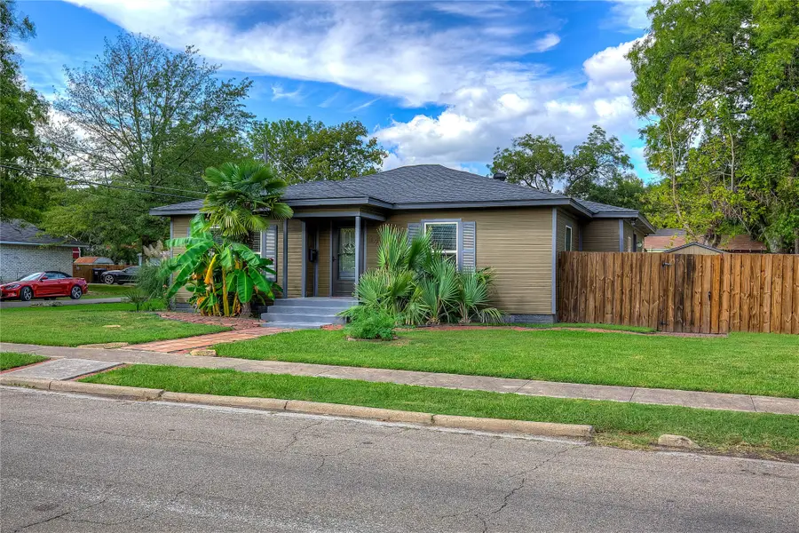 1918 Walworth Street, Greenville, TX 75401 - #2