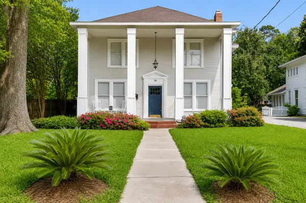 216 N Texas Street, Pittsburg, TX 75686