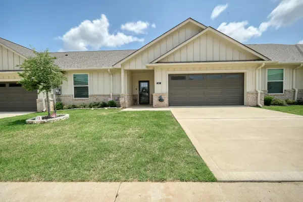 6111 Hamilton Meadows Way, Tyler, TX 75703