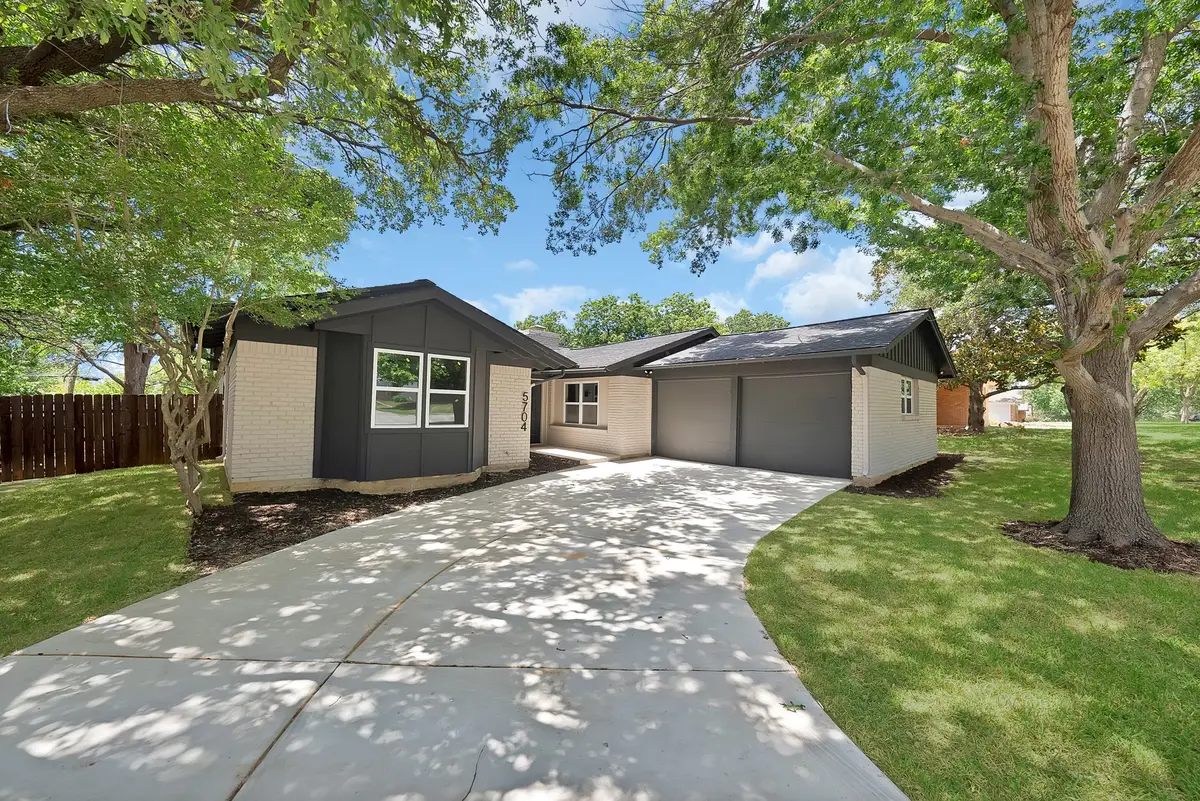 5704 Wessex Avenue, Fort Worth, TX 76133 - #1