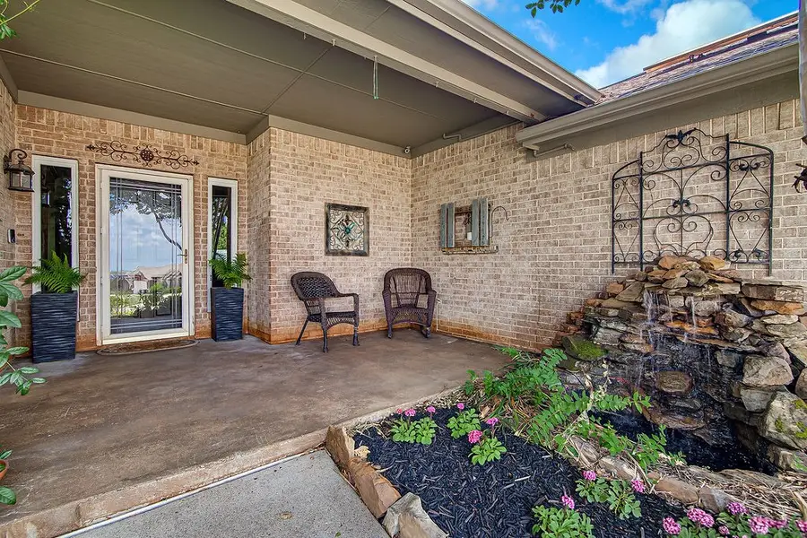 800 Joshua Drive, Burleson, TX 76028 - #2