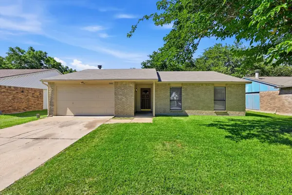 7323 Ashcrest Lane, Dallas, TX 75249