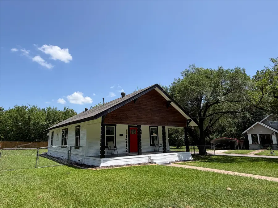 1212 Earl Street, Commerce, TX 75428 - #2