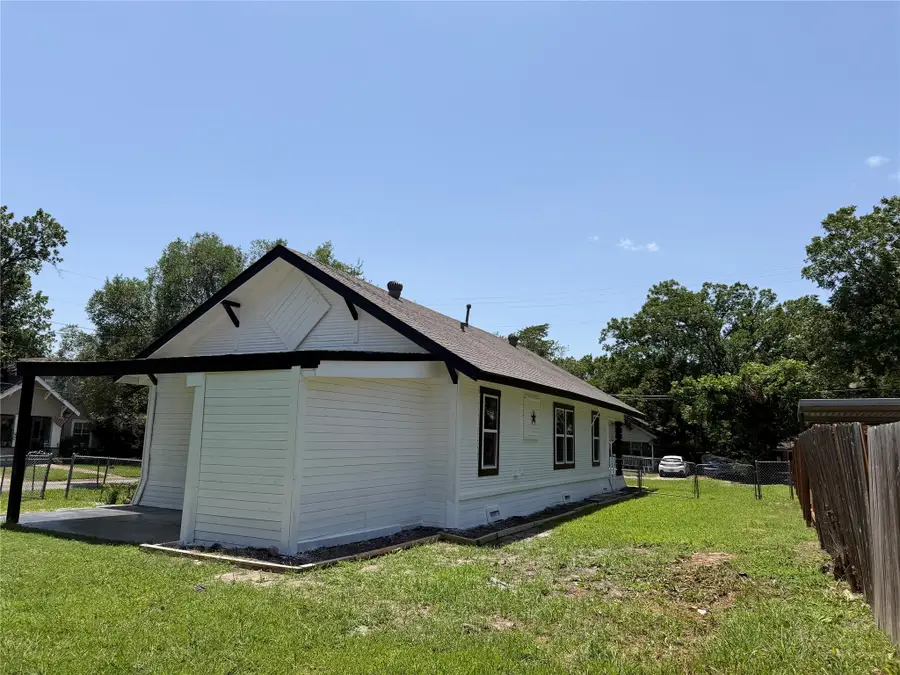 1212 Earl Street, Commerce, TX 75428 - #3