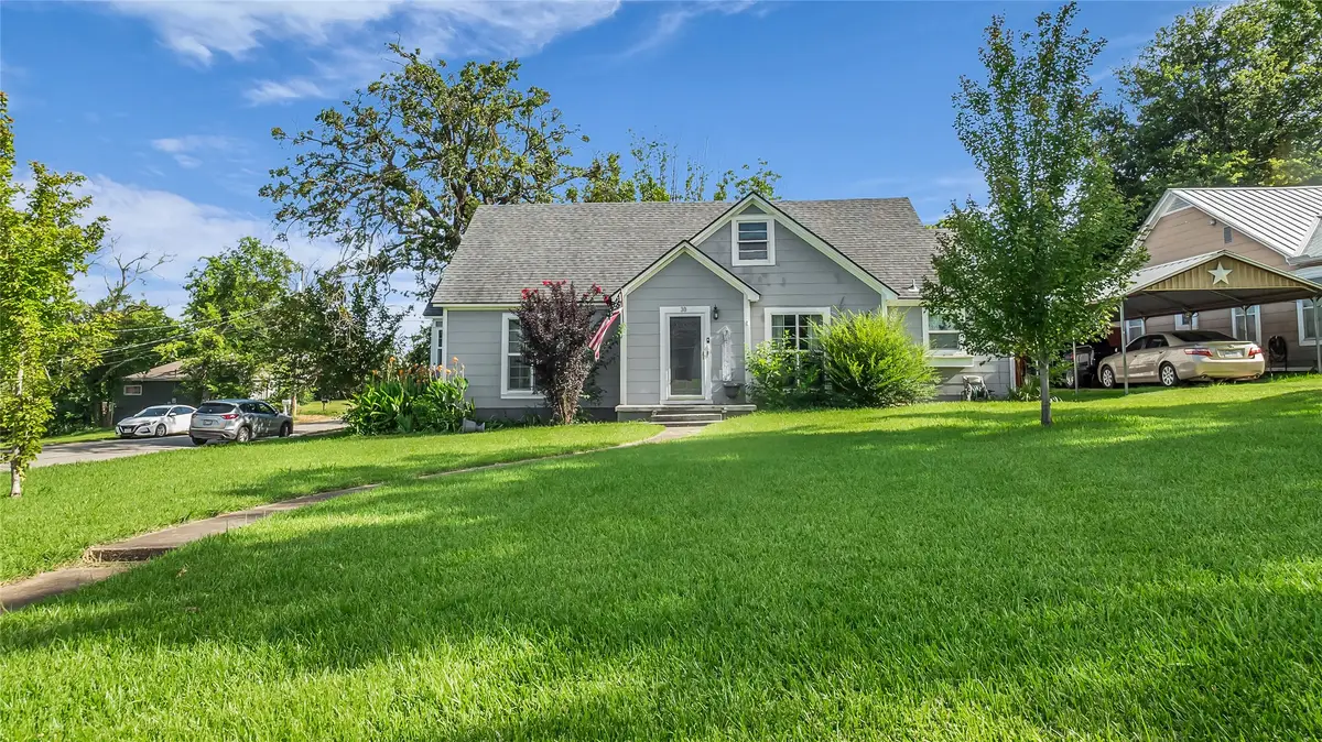 30 Parnell Street, Denison, TX 75020 - #1