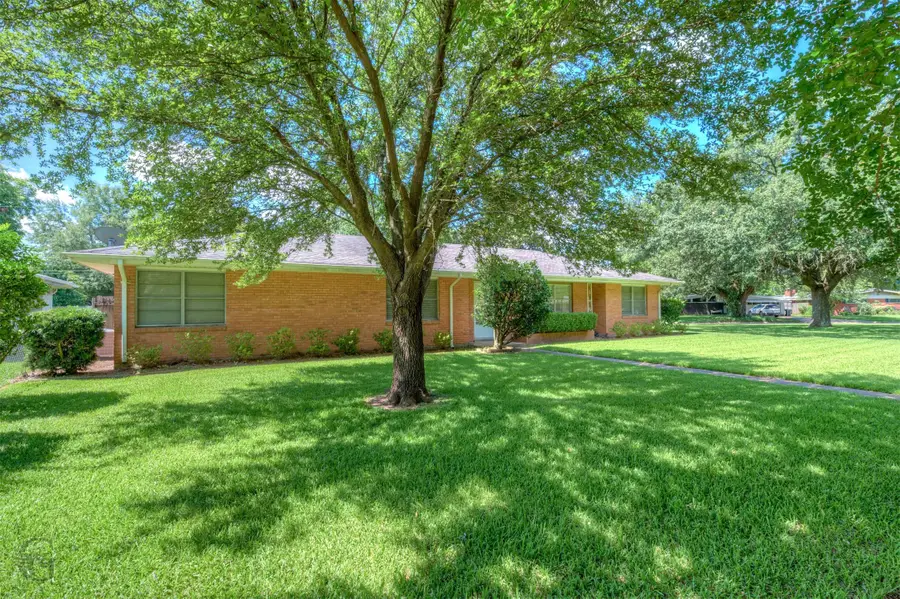 801 Lark Avenue, Shreveport, LA 71105 - #2