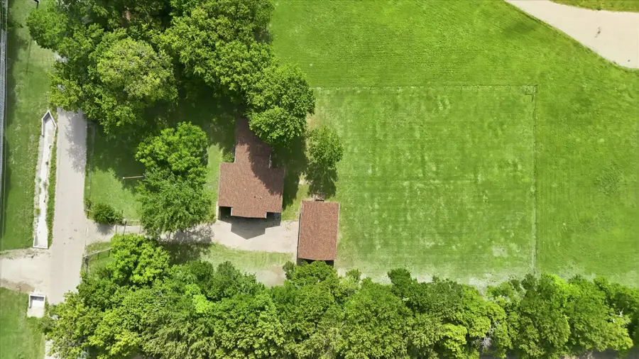 201 Rockett Lane, Pecan Hill, TX 75154 - #2