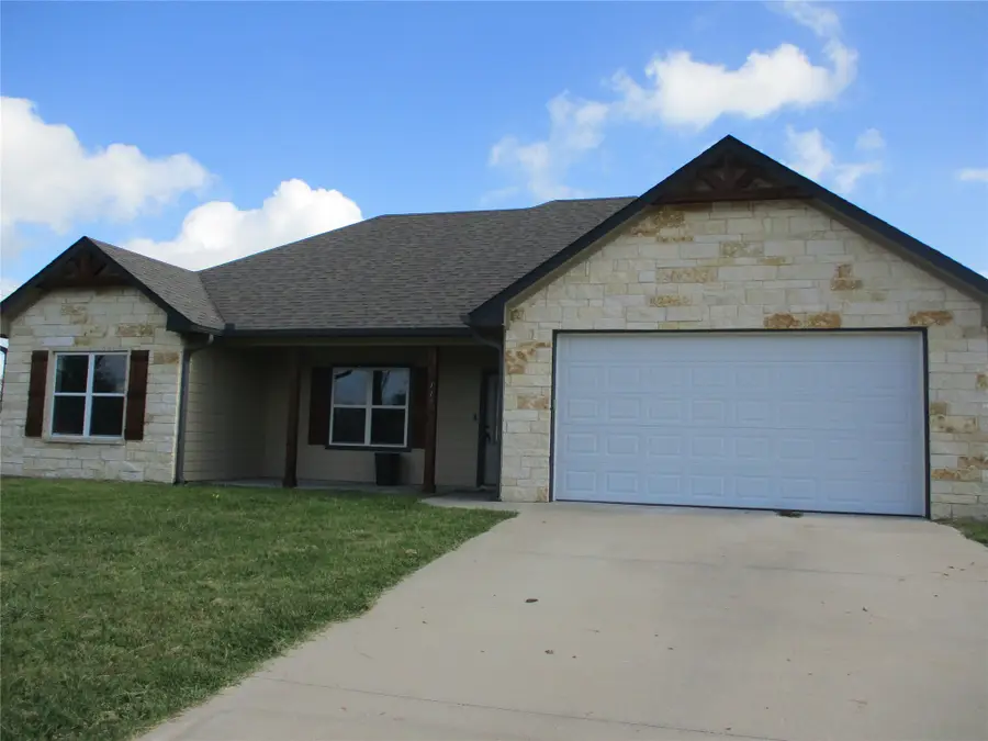 117 Mill Street, Emory, TX 75440 - #2