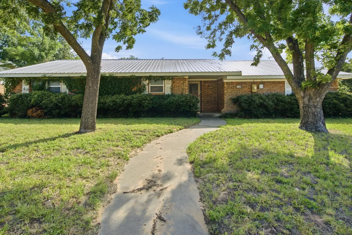 1109 N Lillian Street, Stephenville, TX 76401 - #1
