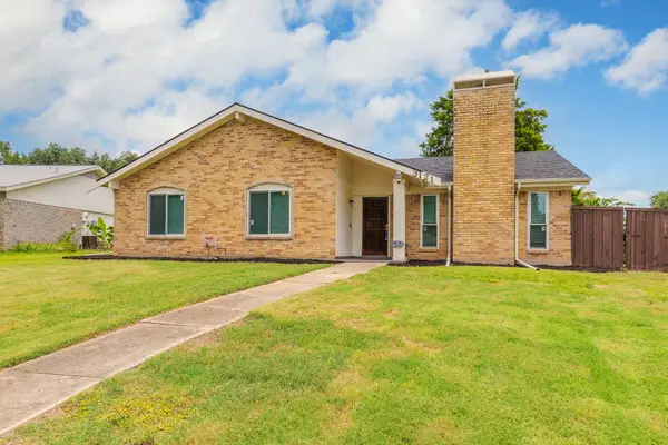 3121 Charter Oak Drive, Plano, TX 75074