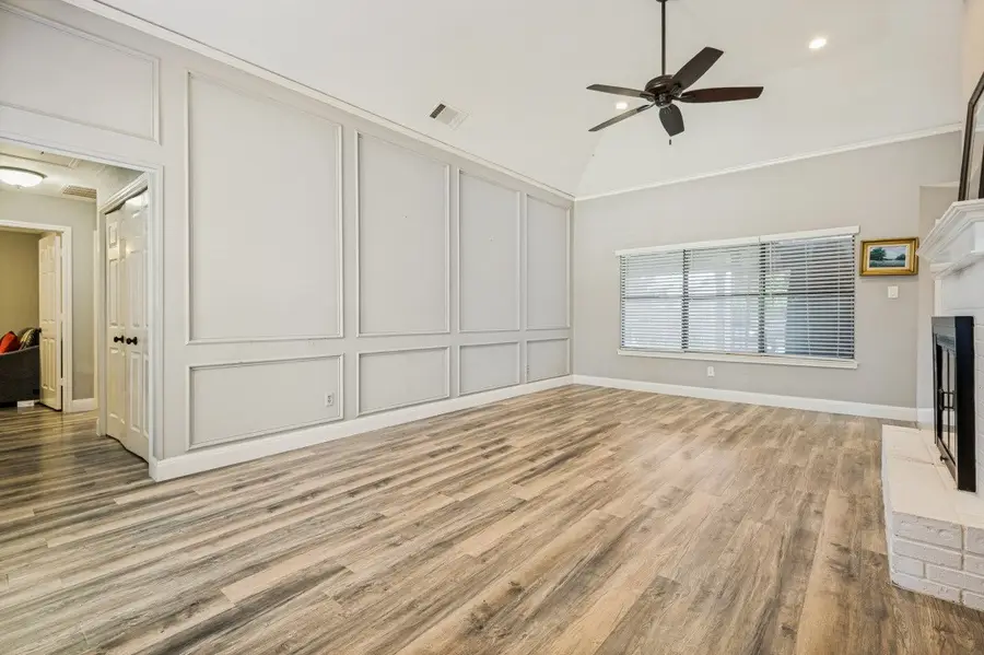 319 Parkwood Lane, Coppell, TX 75019 - #2