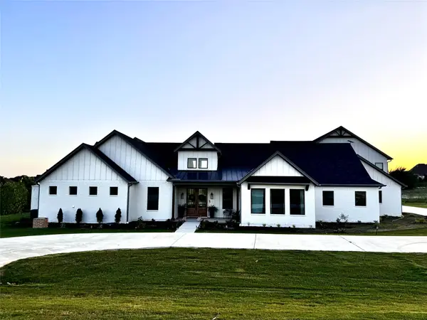12301 Bella Sera Drive, Fort Worth, TX 76126
