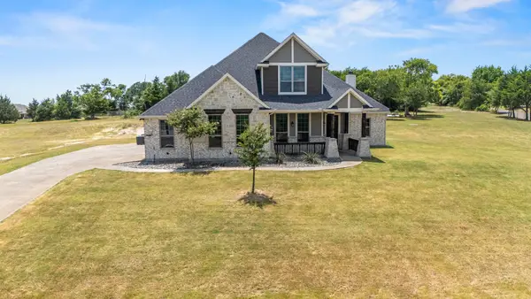 410 Silo Court, Waxahachie, TX 75167
