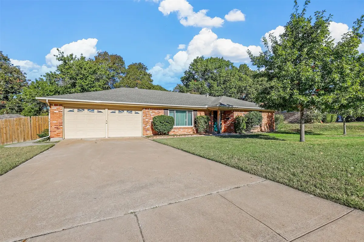 6016 Winifred Drive, Fort Worth, TX 76133 - #1