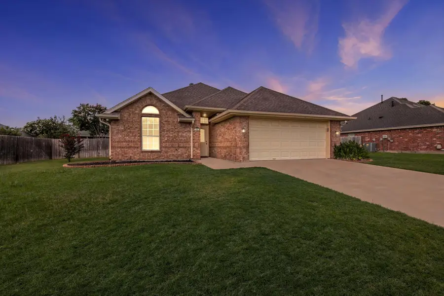 206 Mourning Dove Lane, Krum, TX 76249 - #2