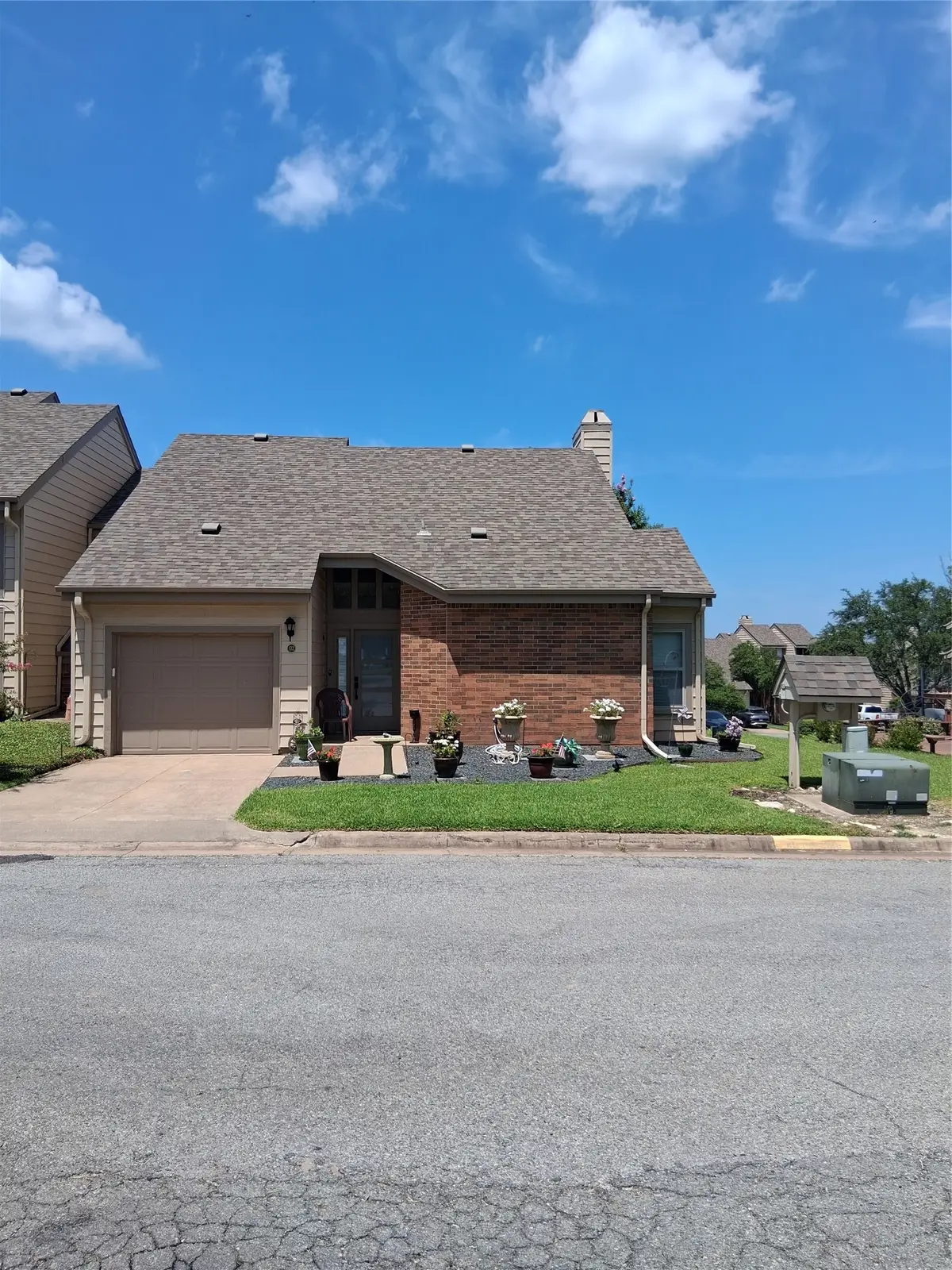 112 Summer Place Circle, Pottsboro, TX 75076 - #1