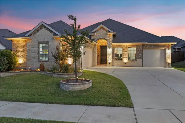 4408 Sugargrove Lane, Arlington, TX 76001