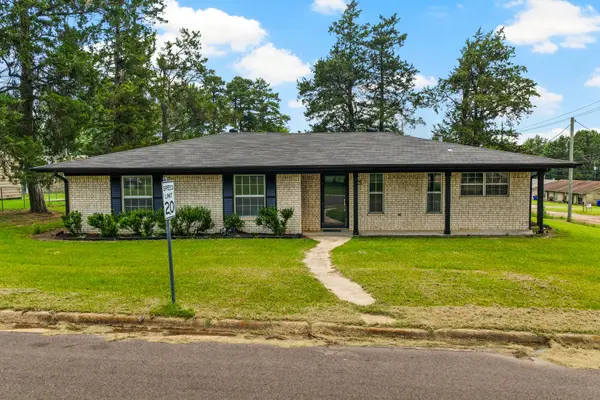 607 W Campbell Road, Linden, TX 75563