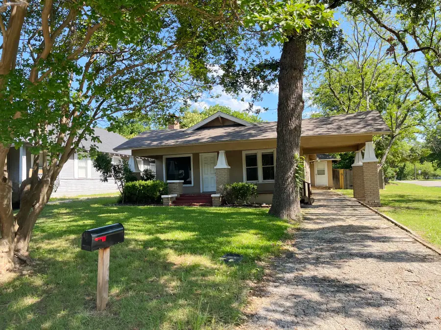 1601 W Bond Street, Denison, TX 75020 - #2