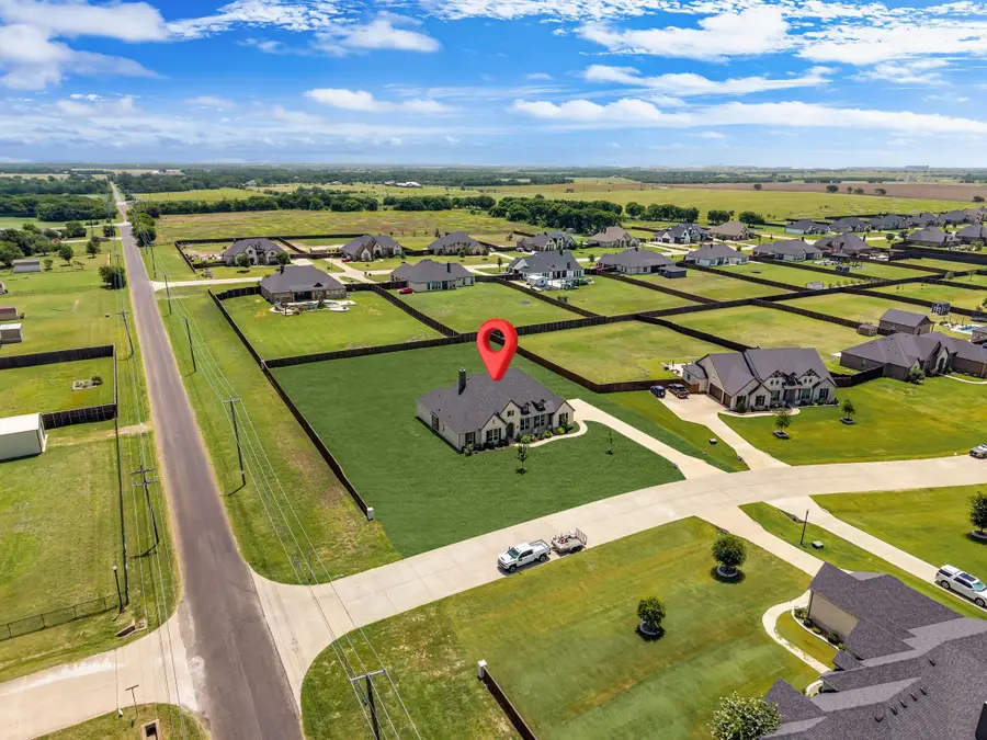 610 Cimarron Meadows Drive, Waxahachie, TX 75167 - #2