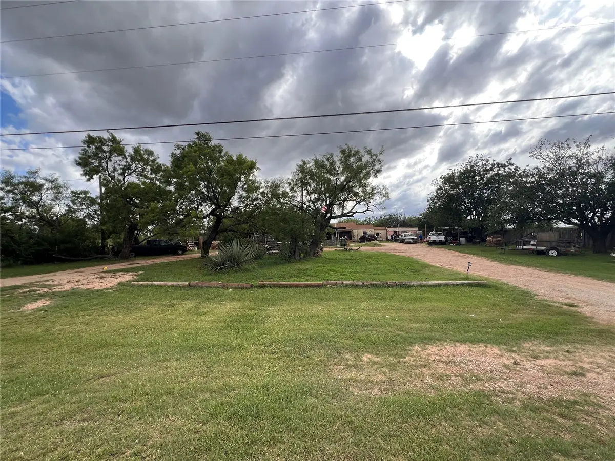 762 Scott Street, Tye, TX 79563 - #1