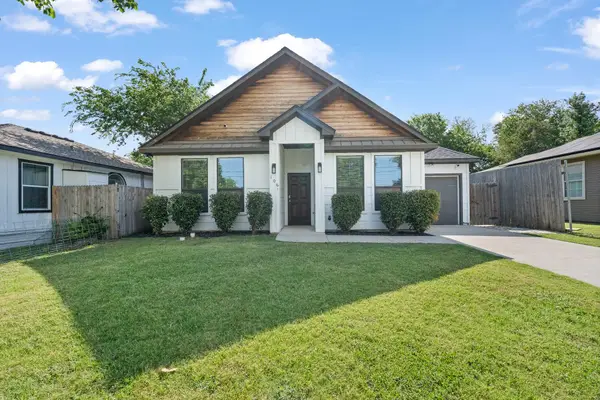 106 1/2 Cook Street, Waxahachie, TX 75165