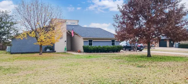 12 Cliff Drive, Mineral Wells, TX 76067