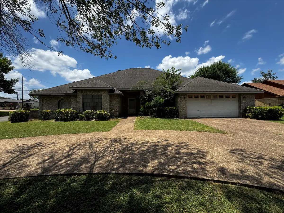 2000 Dan Rowe Street, Waco, TX 76704 - #1