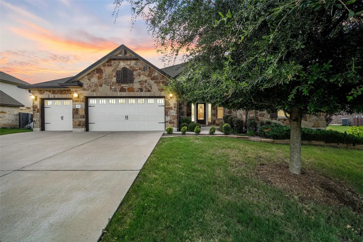 1201 Drummond Circle, Woodway, TX 76712 - #1