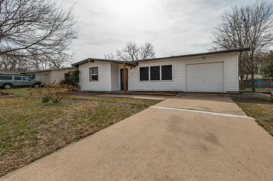 800 E Tucker Boulevard, Arlington, TX 76010 - #3
