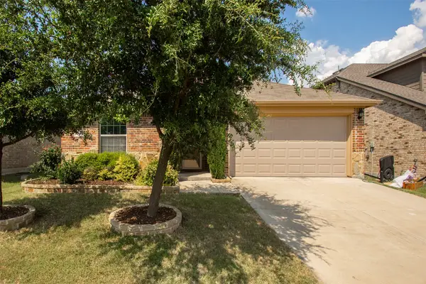2314 Pontotoc Drive, Forney, TX 75126
