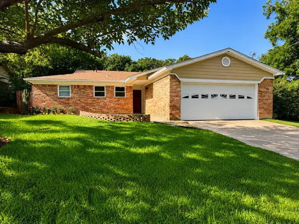 704 Chisholm Trail, Denton, TX 76209