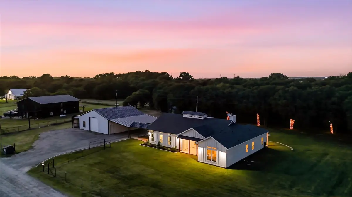 596 County Road 4668, Rhome, TX 76078 - #1