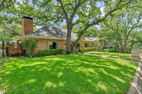 1830 Rhinevalley Drive, Arlington, TX 76012