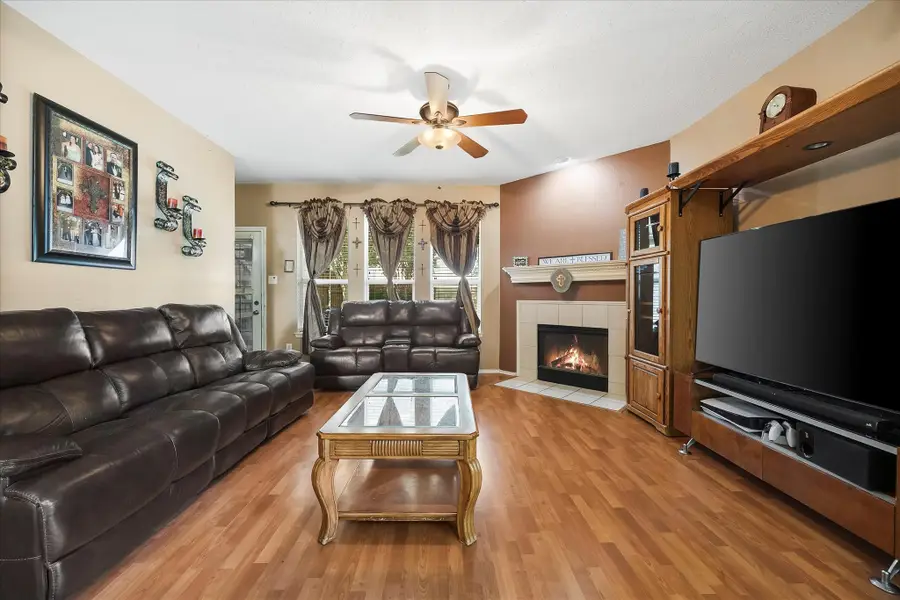6409 Hawthorne Cove, Rowlett, TX 75089 - #3