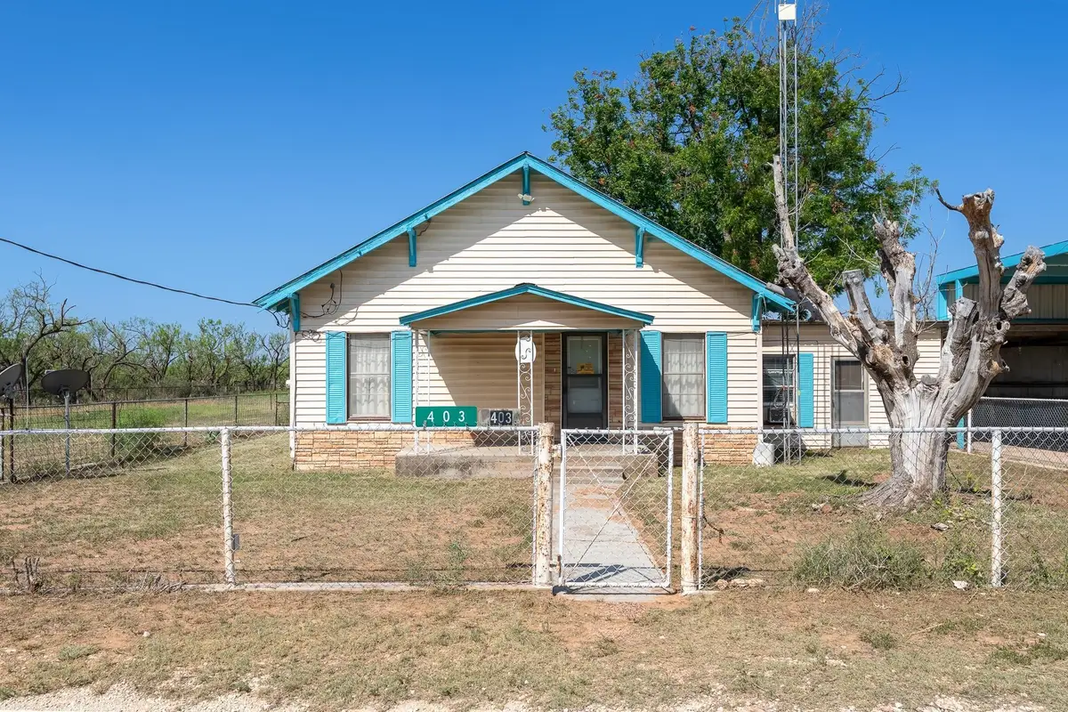 403 N Plano Avenue, Blackwell, TX 79506 - #1