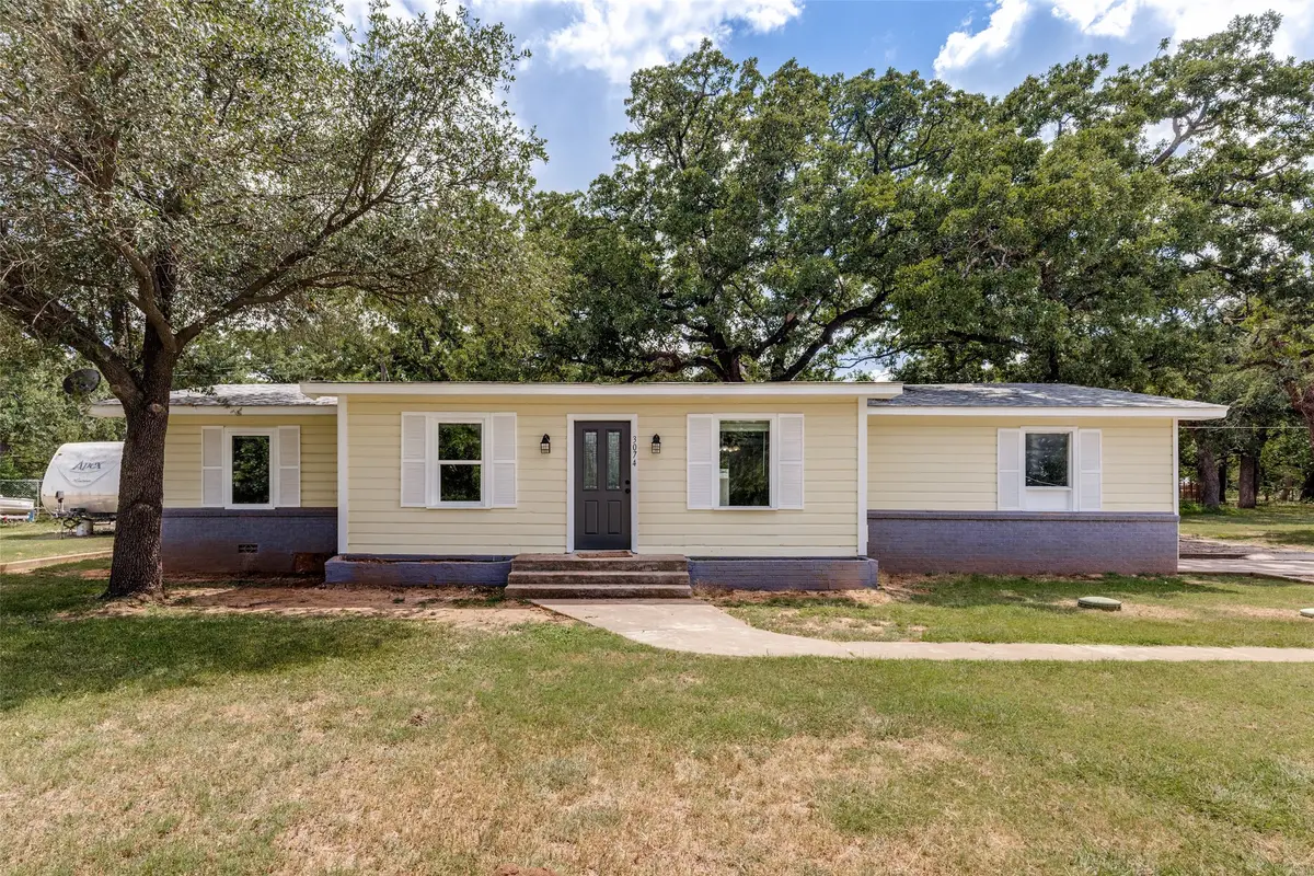 3074 W Highway 114, Paradise, TX 76073 - #1